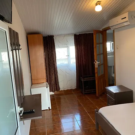 Guest house Casa Ciobi