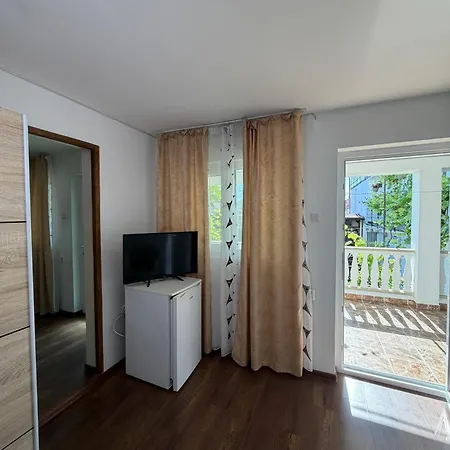 Casa Ciobi 3* 2 Mai