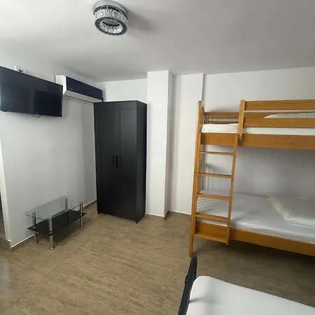 Casa Ciobi 2 Mai