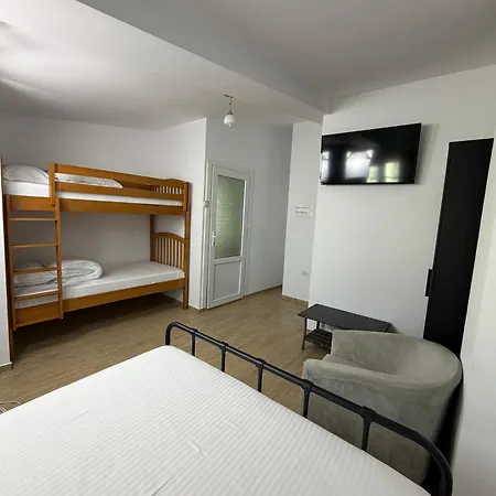 Guest house Casa Ciobi